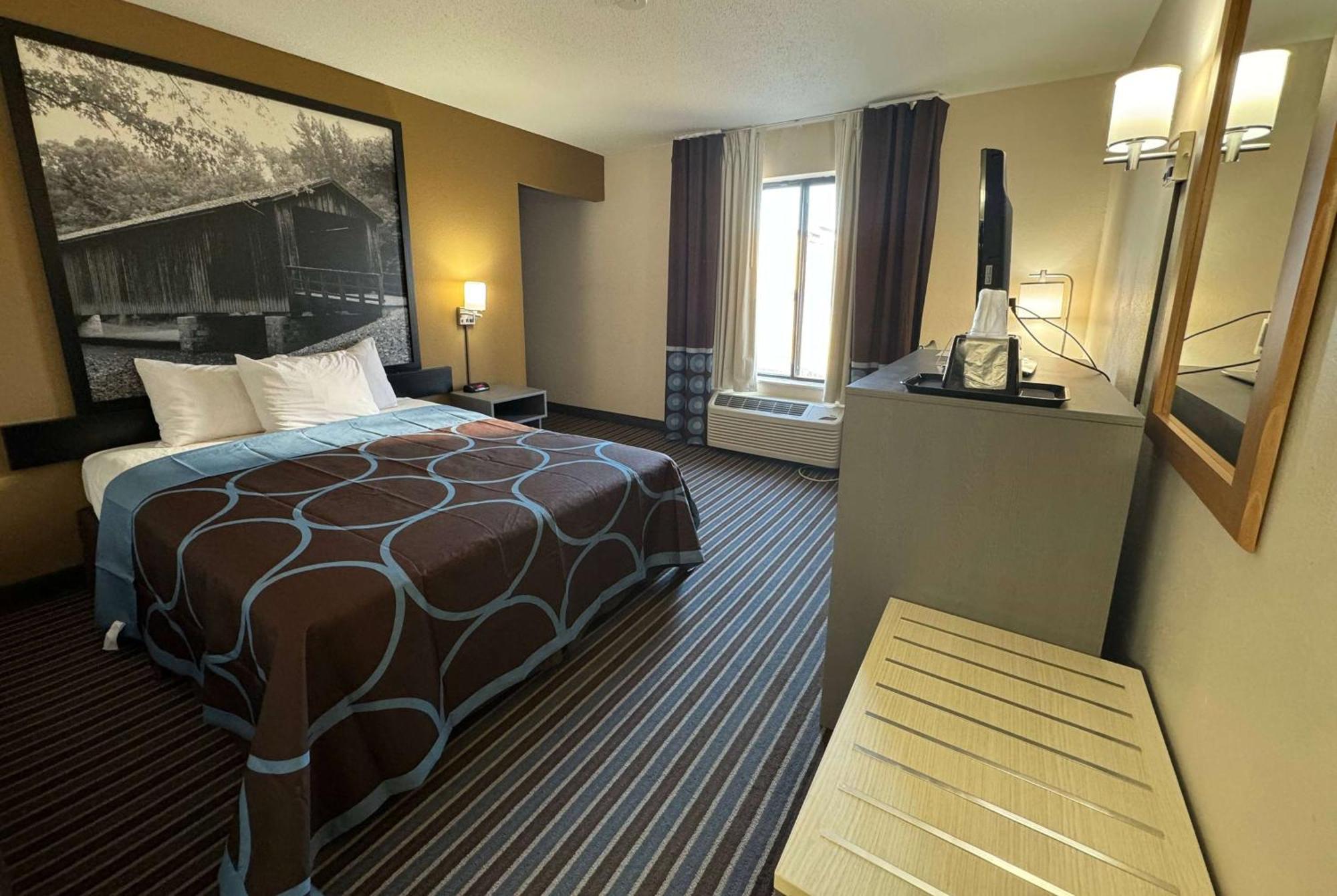 Hotel Super 8 By Wyndham Columbia Clark Lane Esterno foto