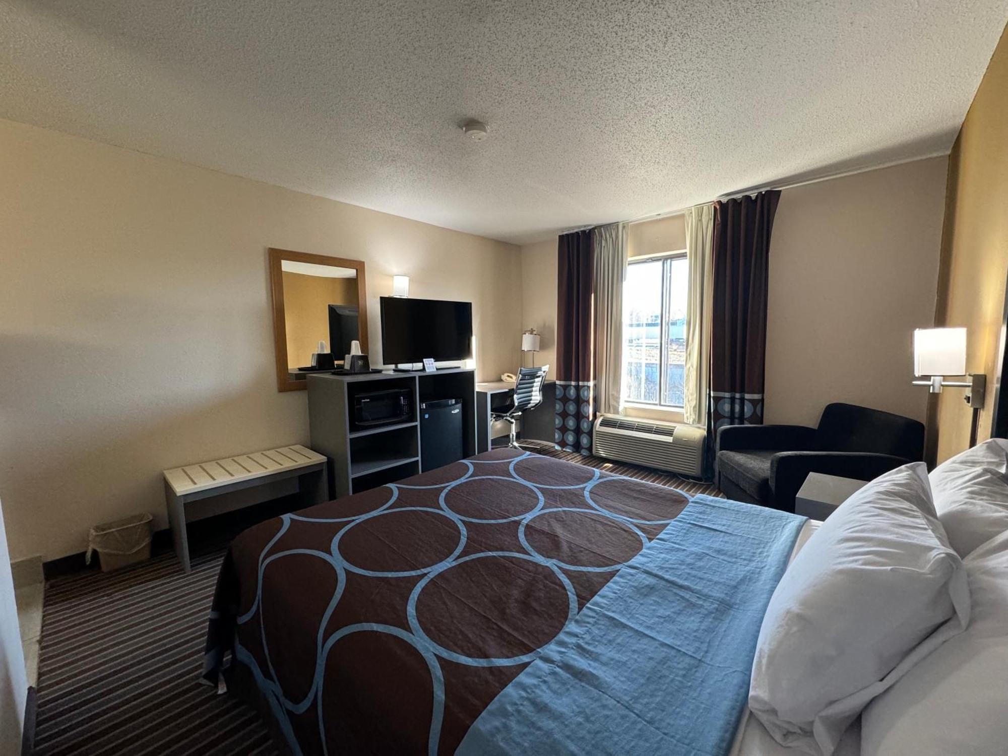 Hotel Super 8 By Wyndham Columbia Clark Lane Esterno foto